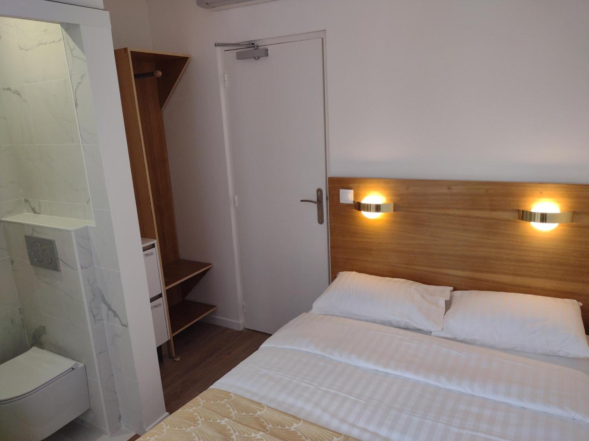 Hotel Dupleix Parigi